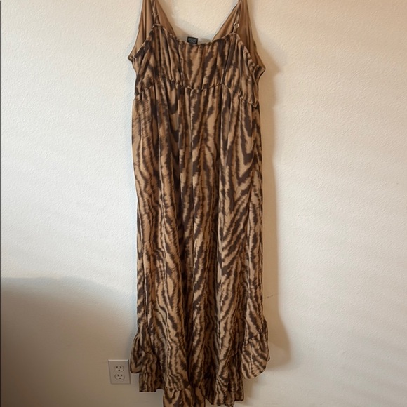 Elegant Brown Animal Print Maxi Dress Size XL - Picture 7 of 7